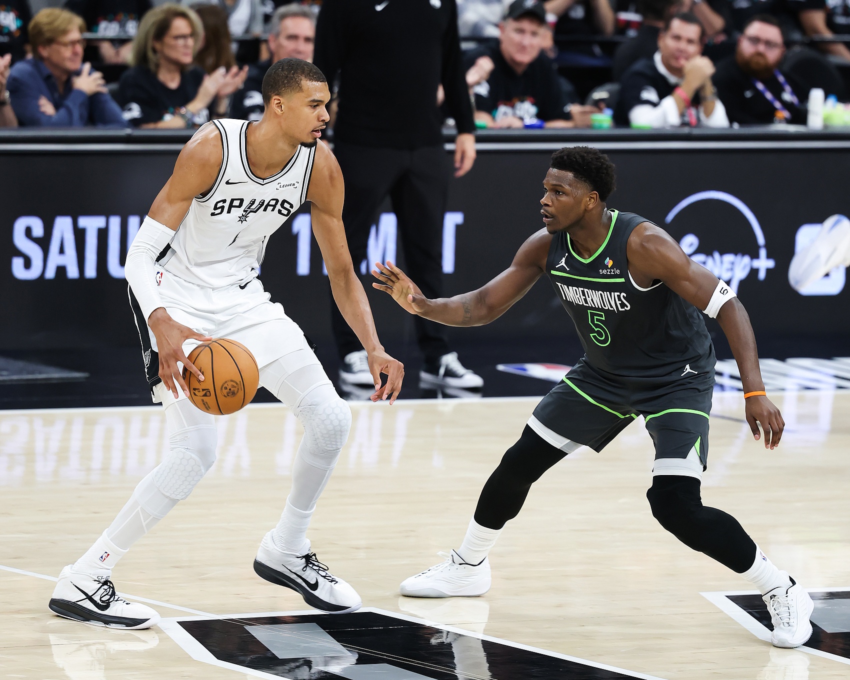 pg旗舰站APP-NBA彩经：夺回主场优势 马刺客场擒下森林狼